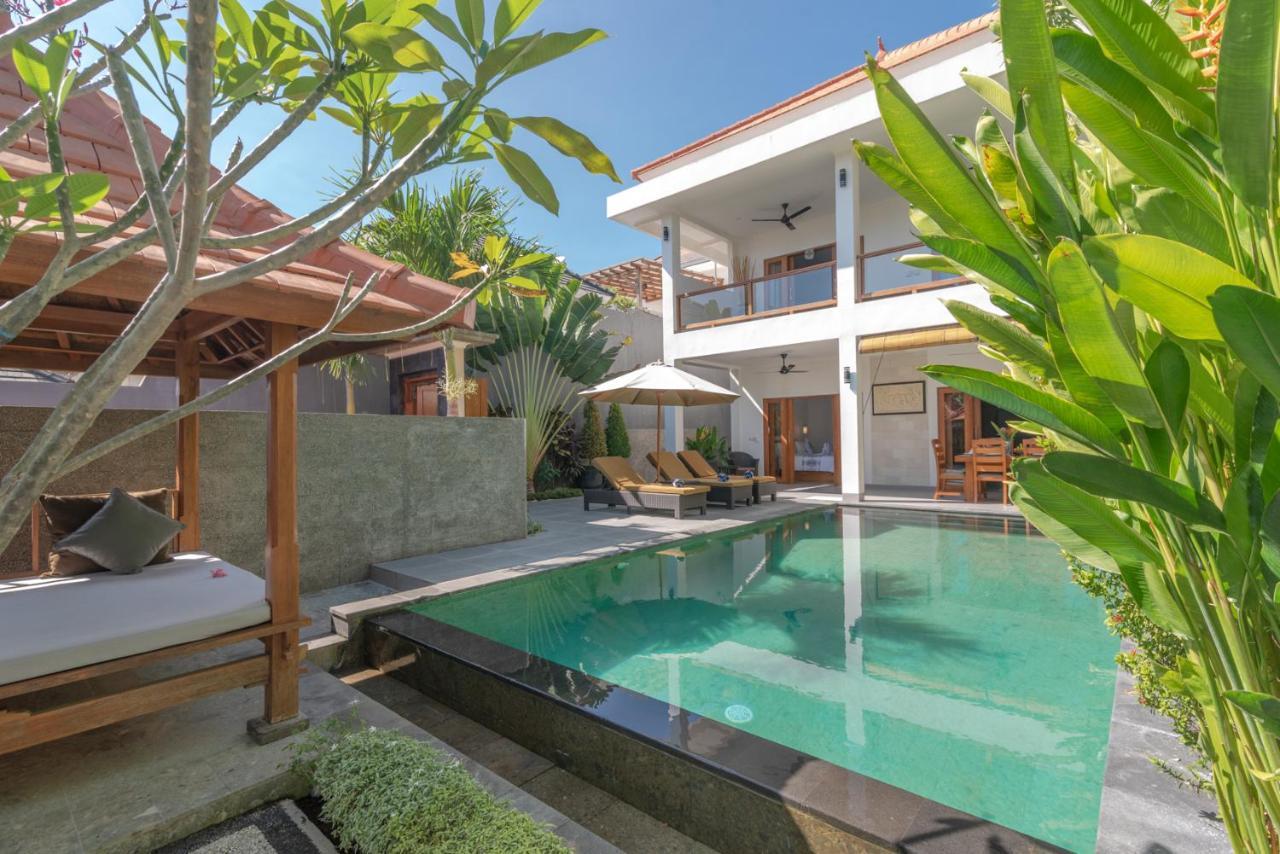 Villa Royal Singaraja Exterior foto