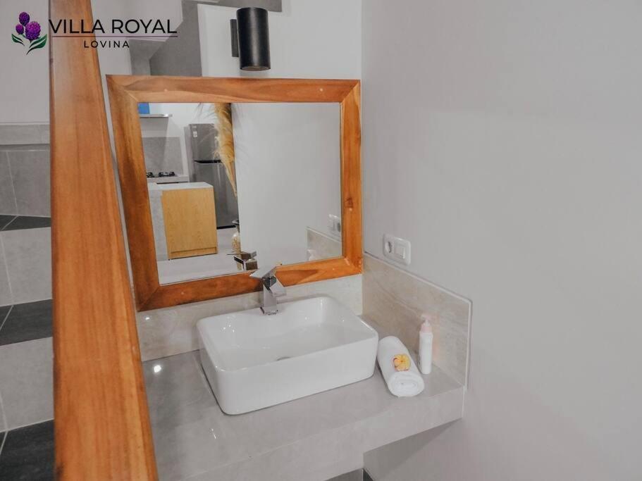 Villa Royal Singaraja Exterior foto