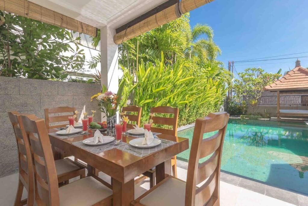 Villa Royal Singaraja Exterior foto